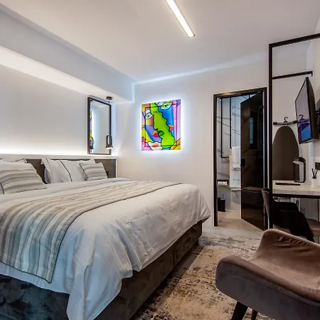 Boutique By Hills فندق 4*